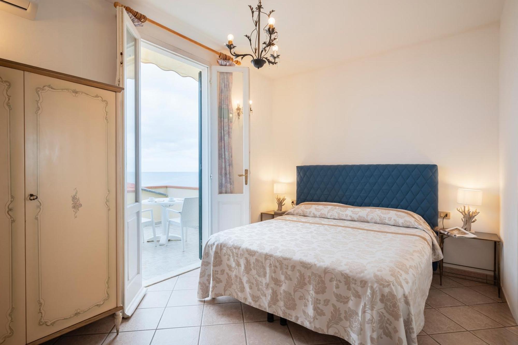 Villa Liberty San Vincenzo Dış mekan fotoğraf